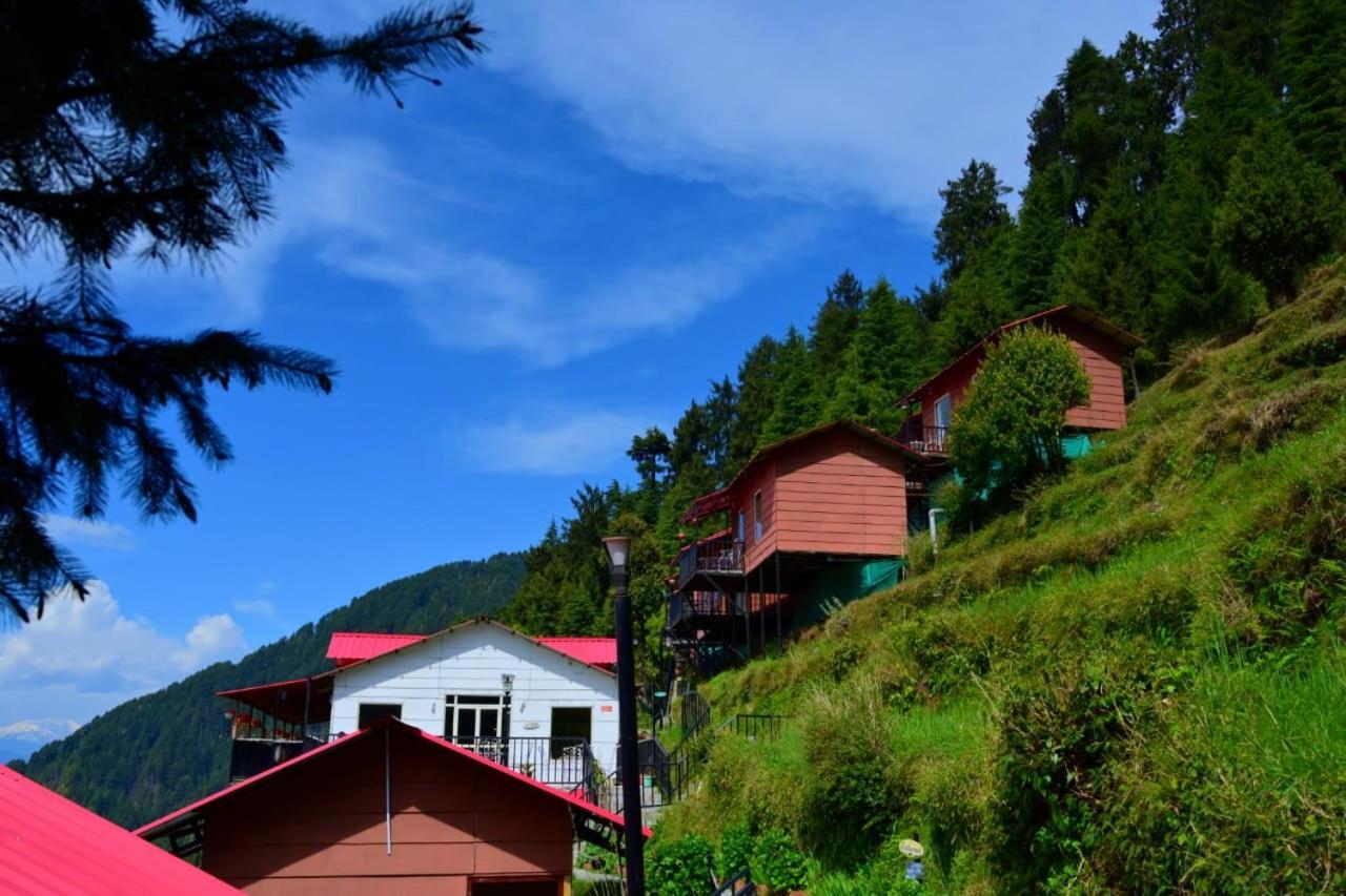 Aamod Resorts Dalhousie ! Luxury Cottage Resort Bagian luar foto