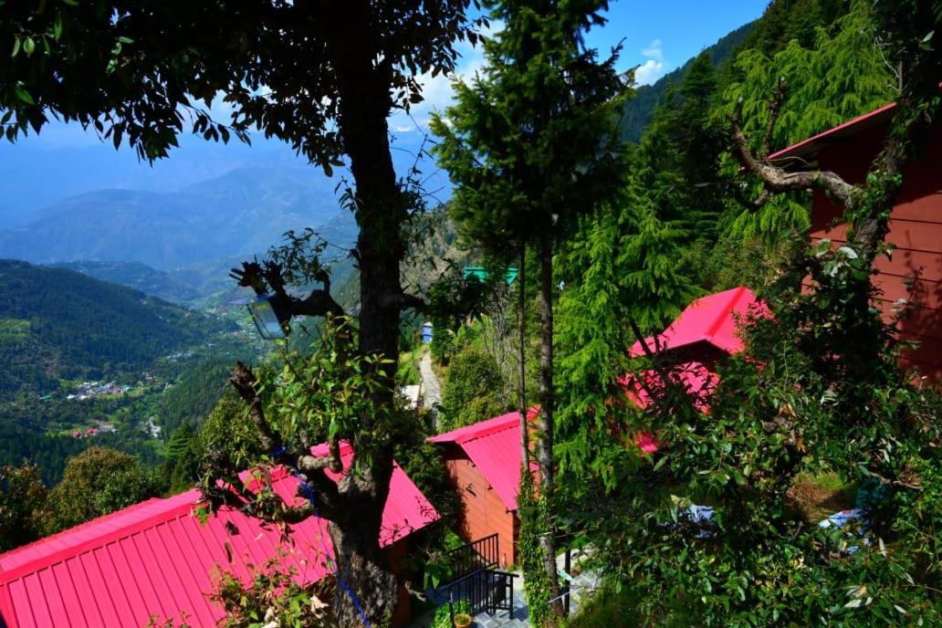 Aamod Resorts Dalhousie ! Luxury Cottage Resort Bagian luar foto