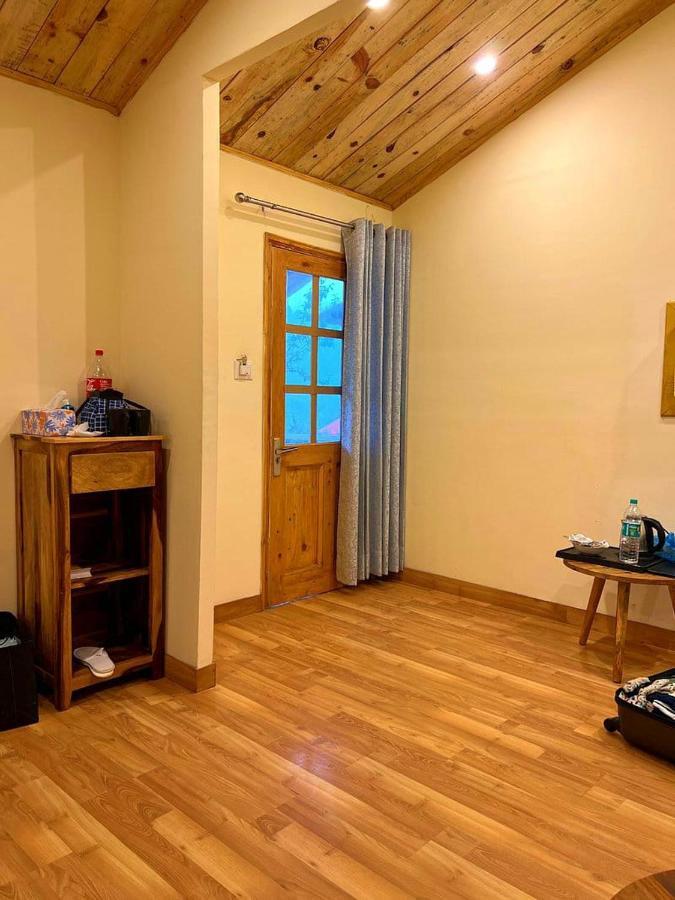 Aamod Resorts Dalhousie ! Luxury Cottage Resort Bagian luar foto